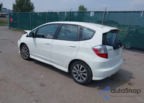 2013 Honda Fit Sport z USA, uszkodzony, nr VIN JHMGE8H50DC000338